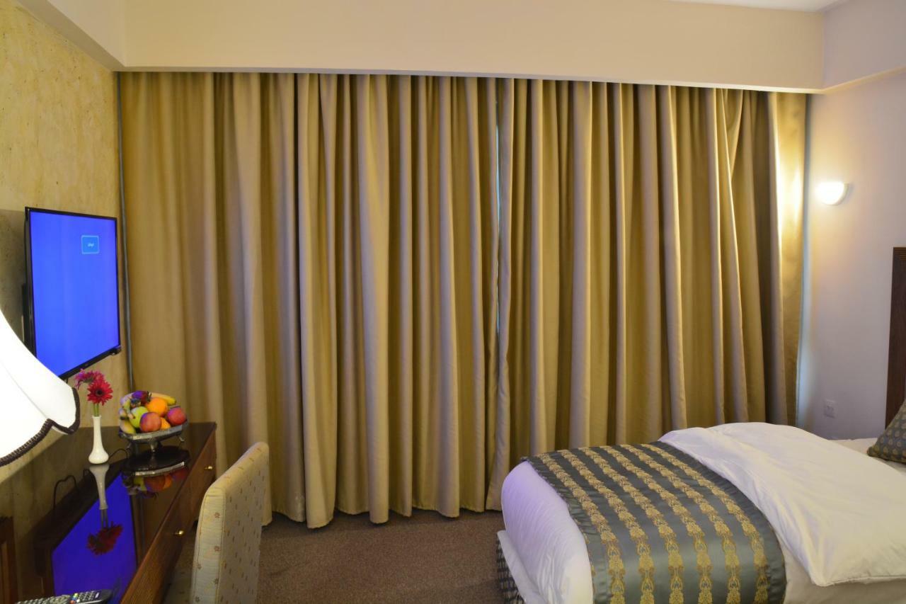 Saray Hotel Amman Extérieur photo